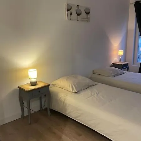 Maison De A 15 Km Des Plages *